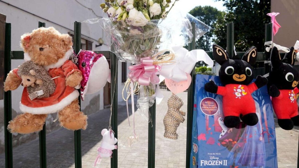 Milano, bimba morti di stenti: prime indiscrezioni dall’autopsia. La madre Alessia Pifferi chiede una foto della figlia