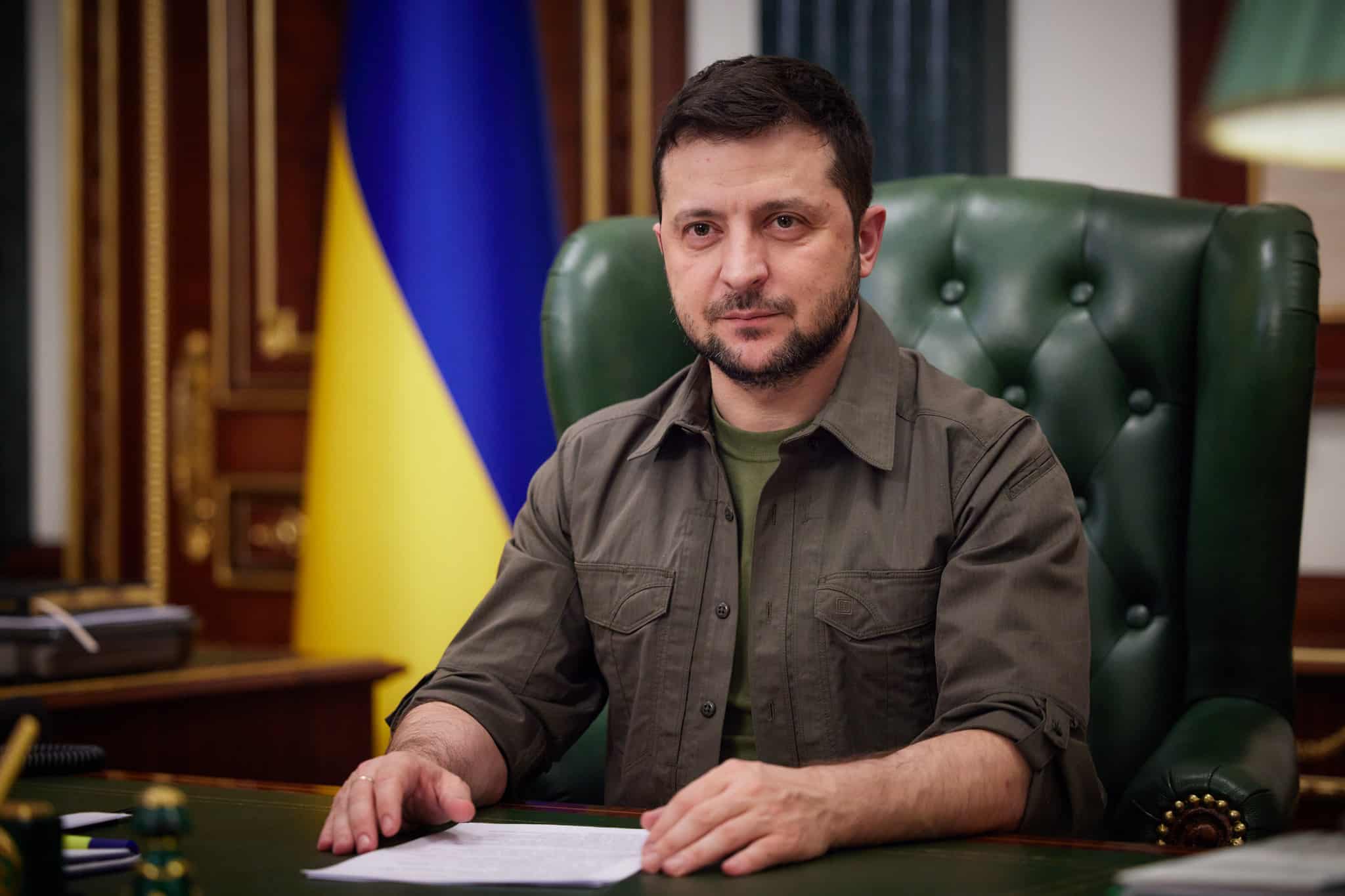 Zelensky assediato anche dal suo esercito. Il comandante delle forze armate Zaluzhny pronto a sfidare il presidente uscente