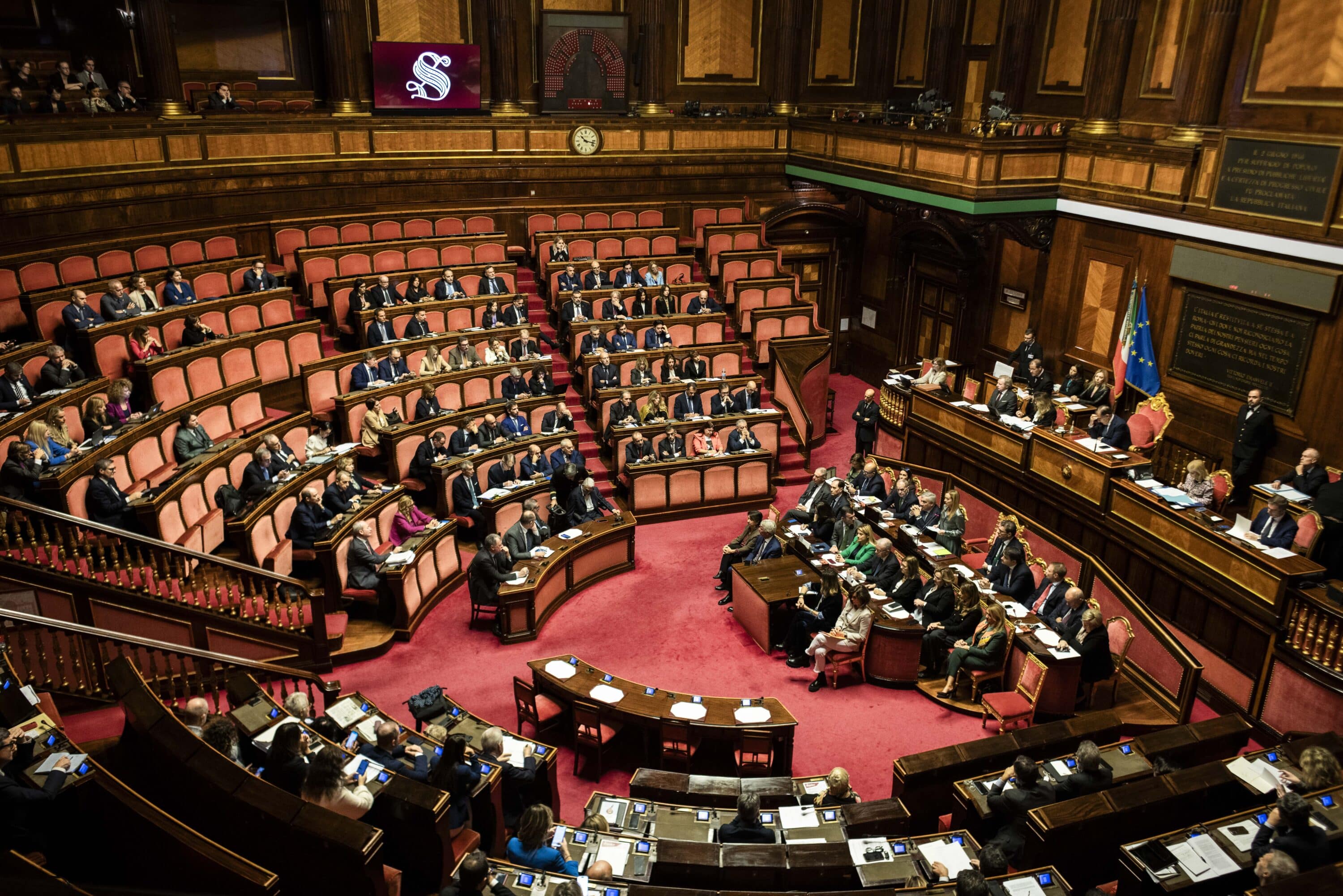 Pensioni e vitalizi, in Parlamento costano più degli stipendi degli eletti