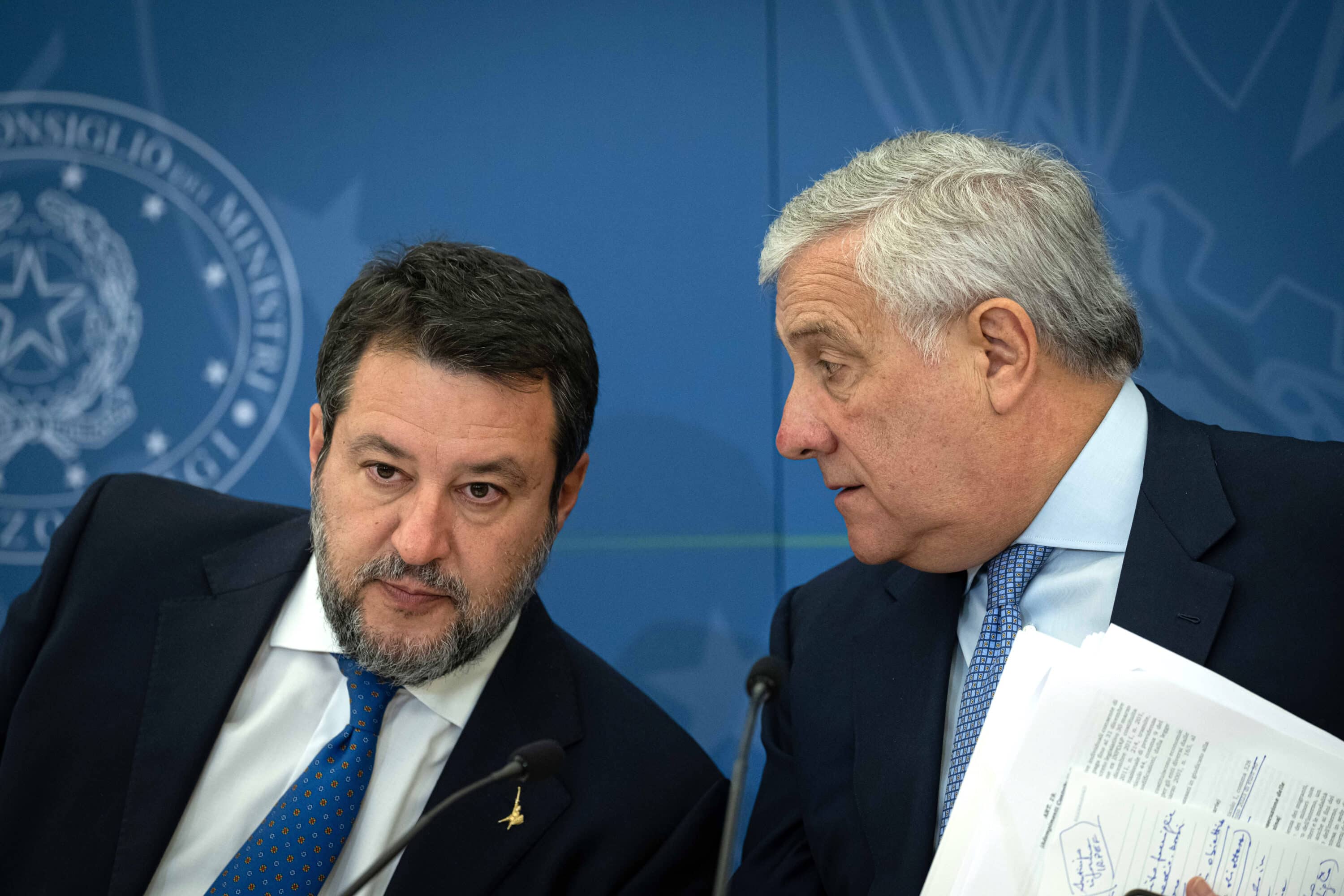 No di FdI-Lega sulla cittadinanza. Ma il programma li smentisce