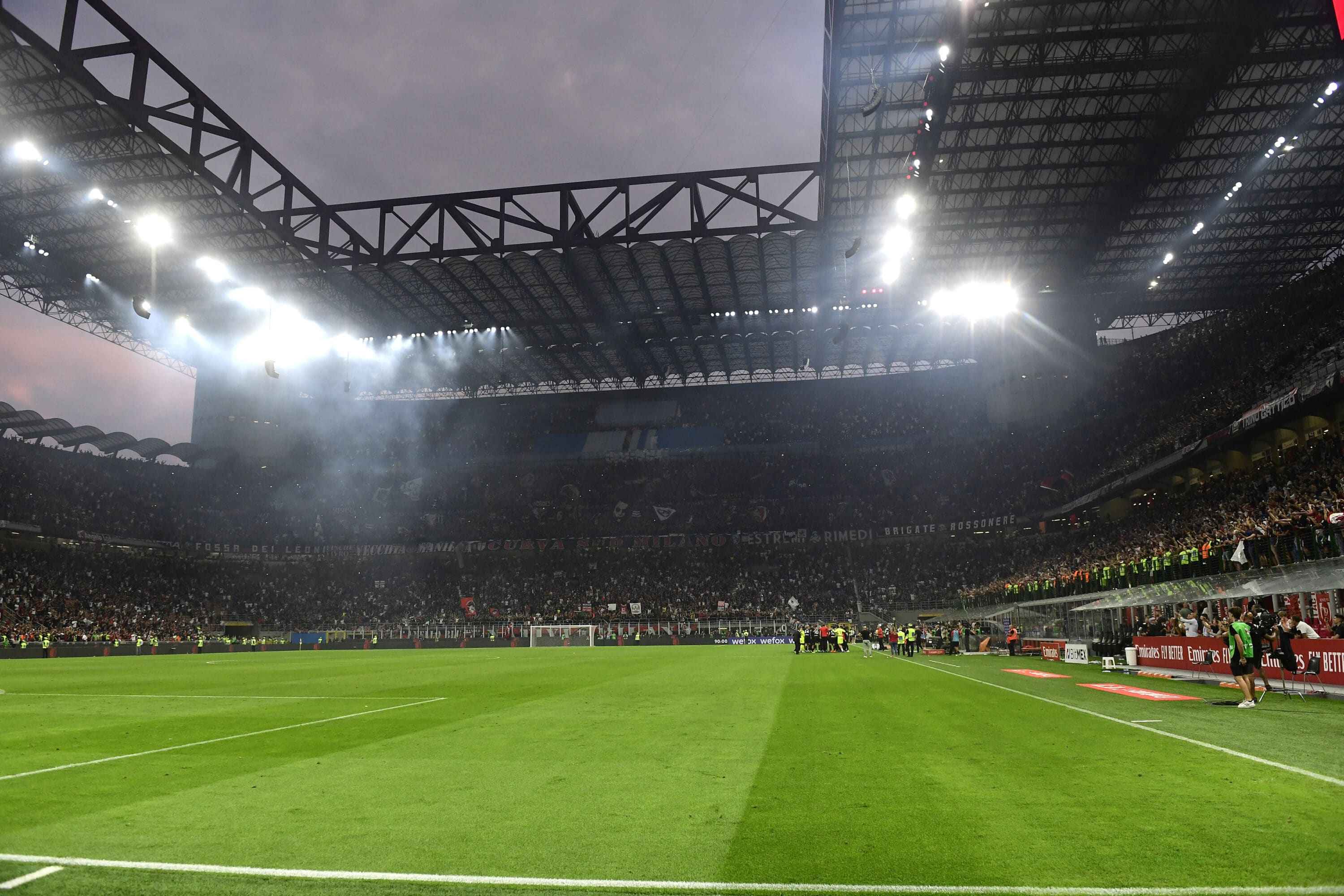 Milano, la Champions League della malavita: ultras arrestati tra estorsioni e spaccio