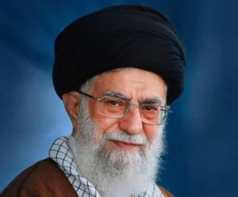 Khamenei avverte