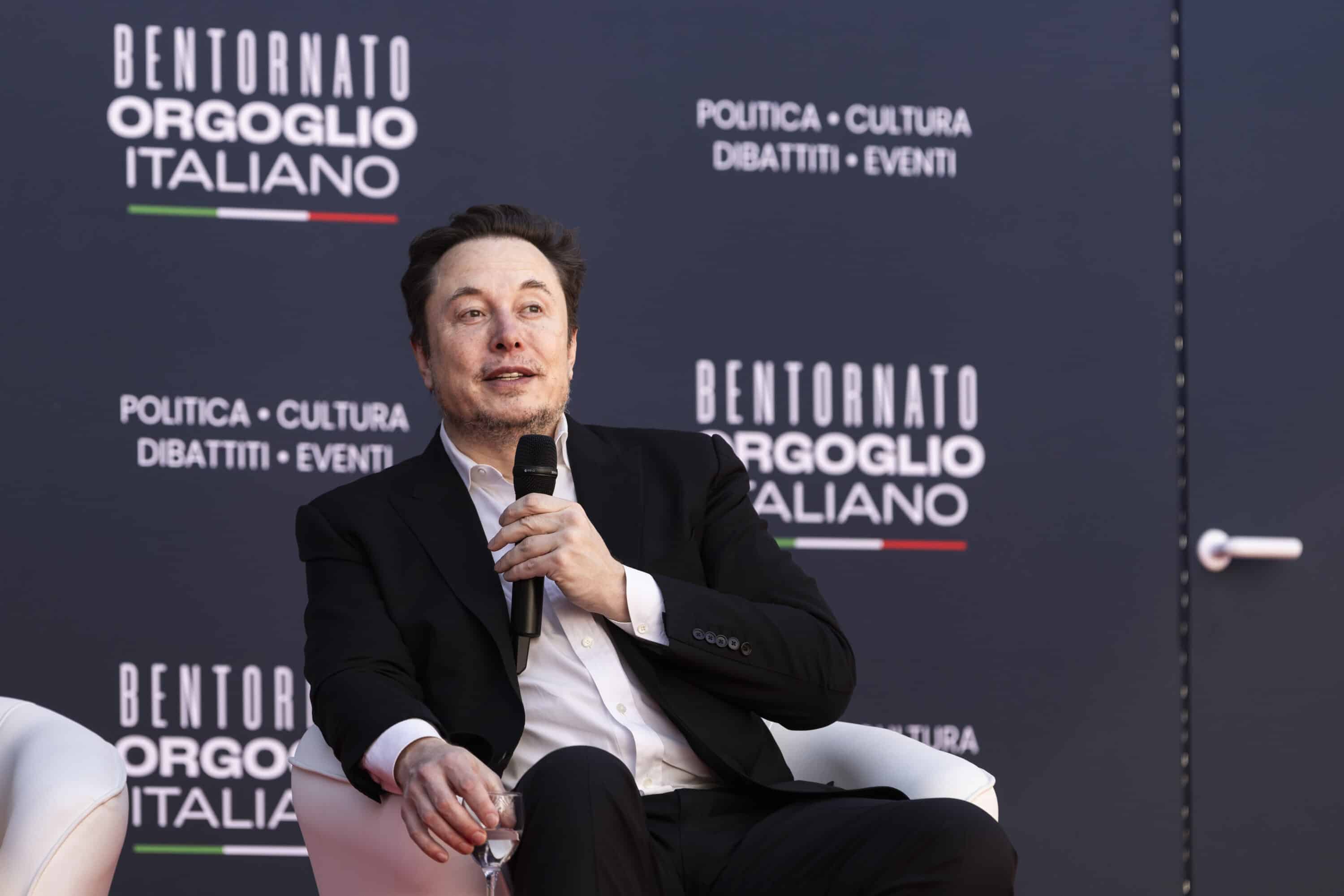 La scelta di Vivian, figlia di Musk: addio al padre e alla Patria